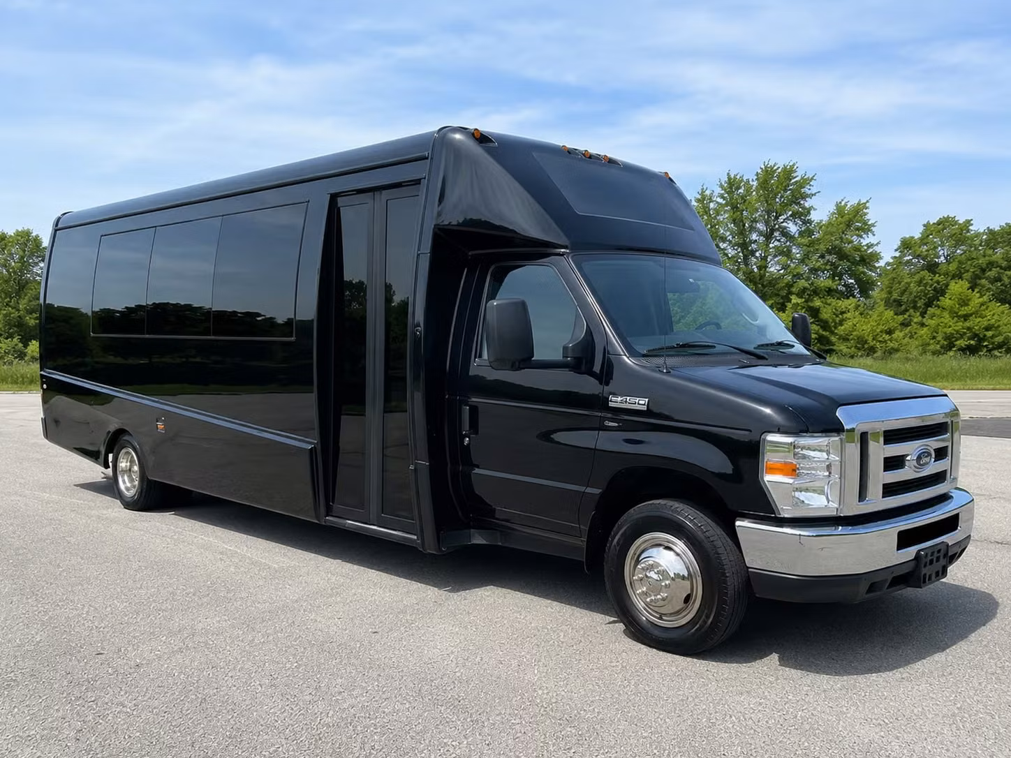 15 passenger minibus