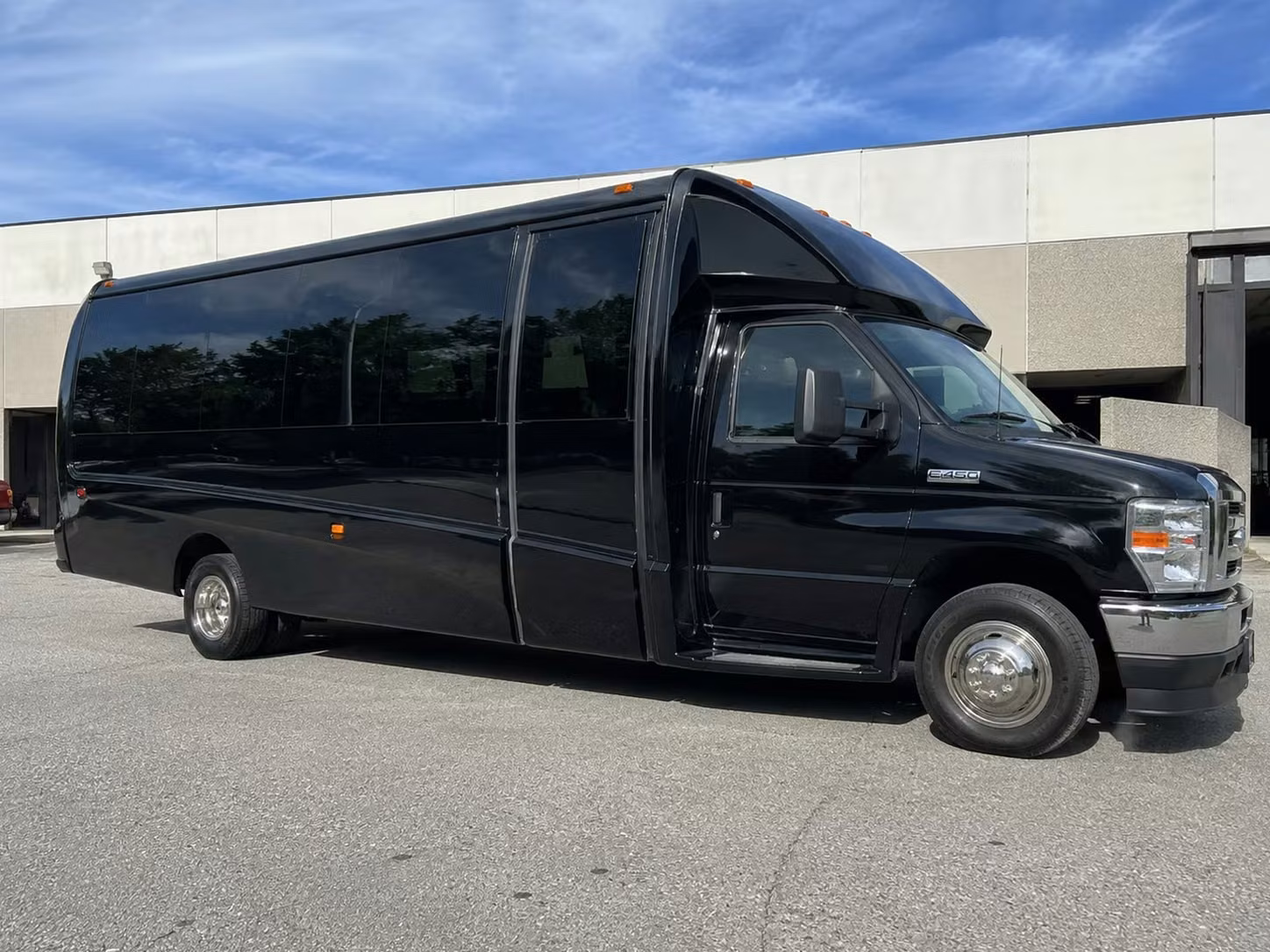 18 passenger minibus