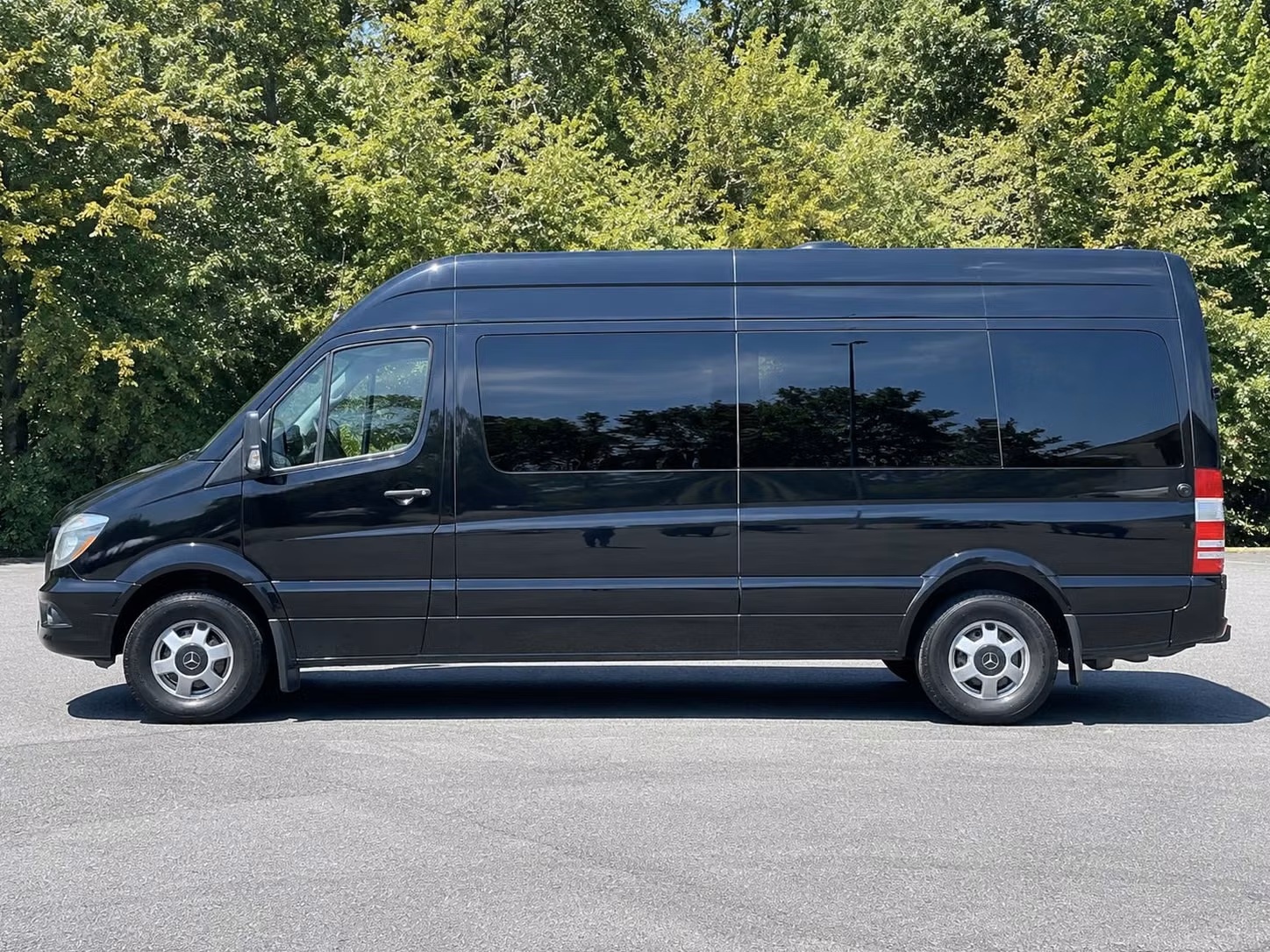 rochester hills sprinter van rental with driver